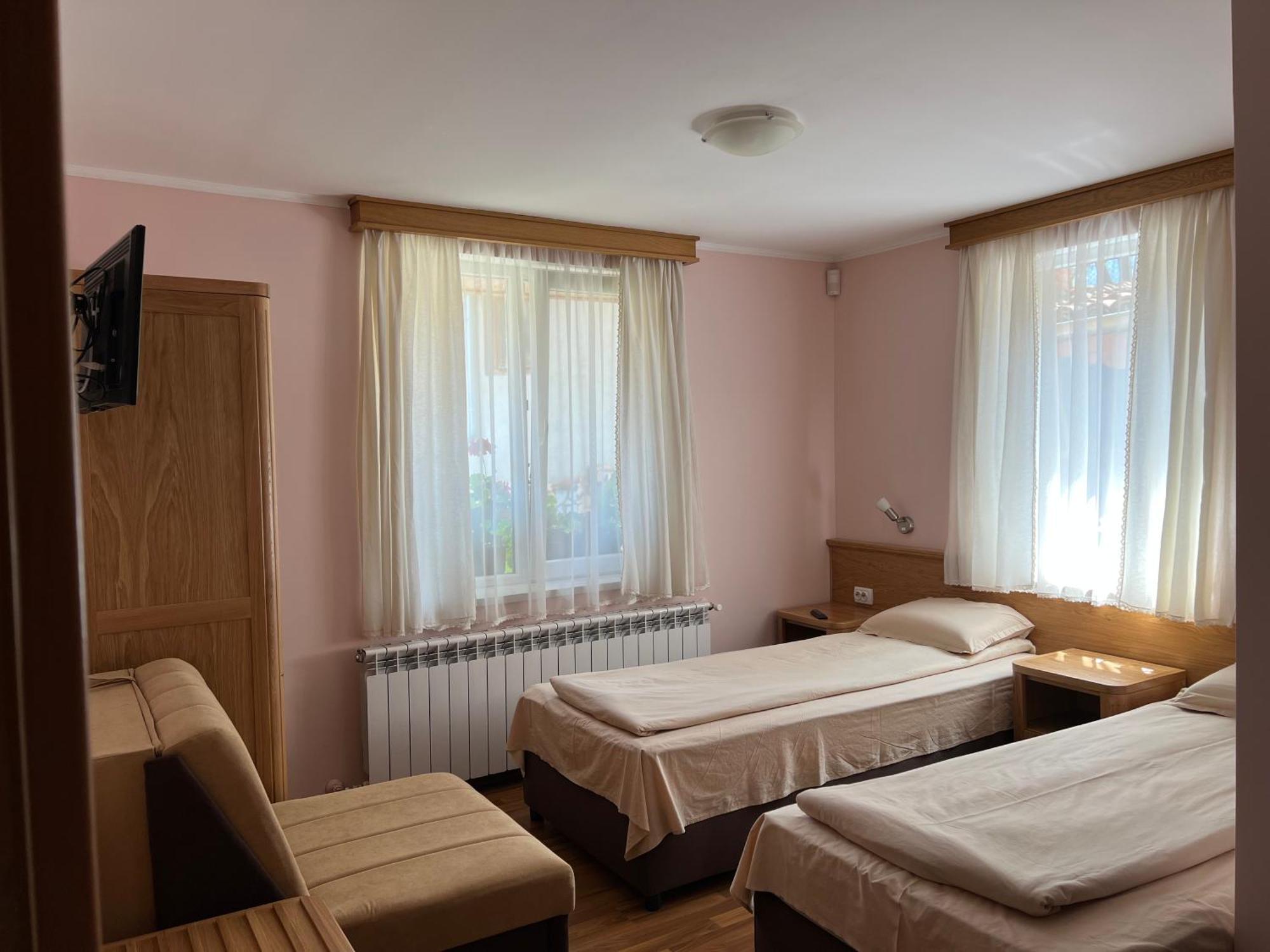 Guest House Roden Dom Koprivshtitsa Eksteriør billede