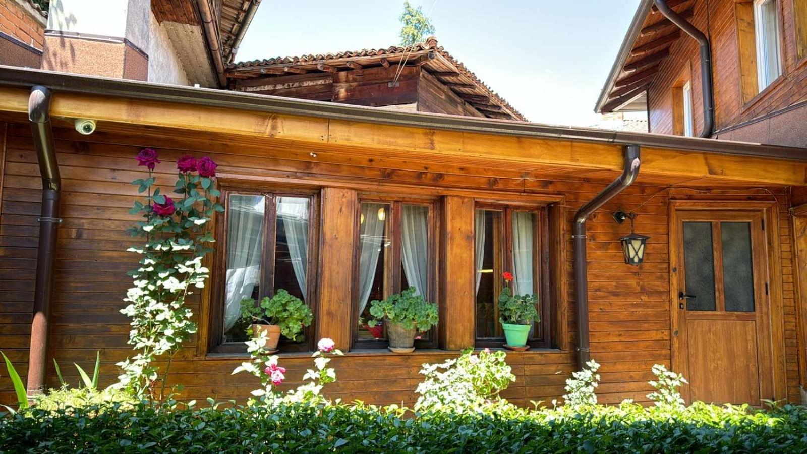 Guest House Roden Dom Koprivshtitsa Eksteriør billede